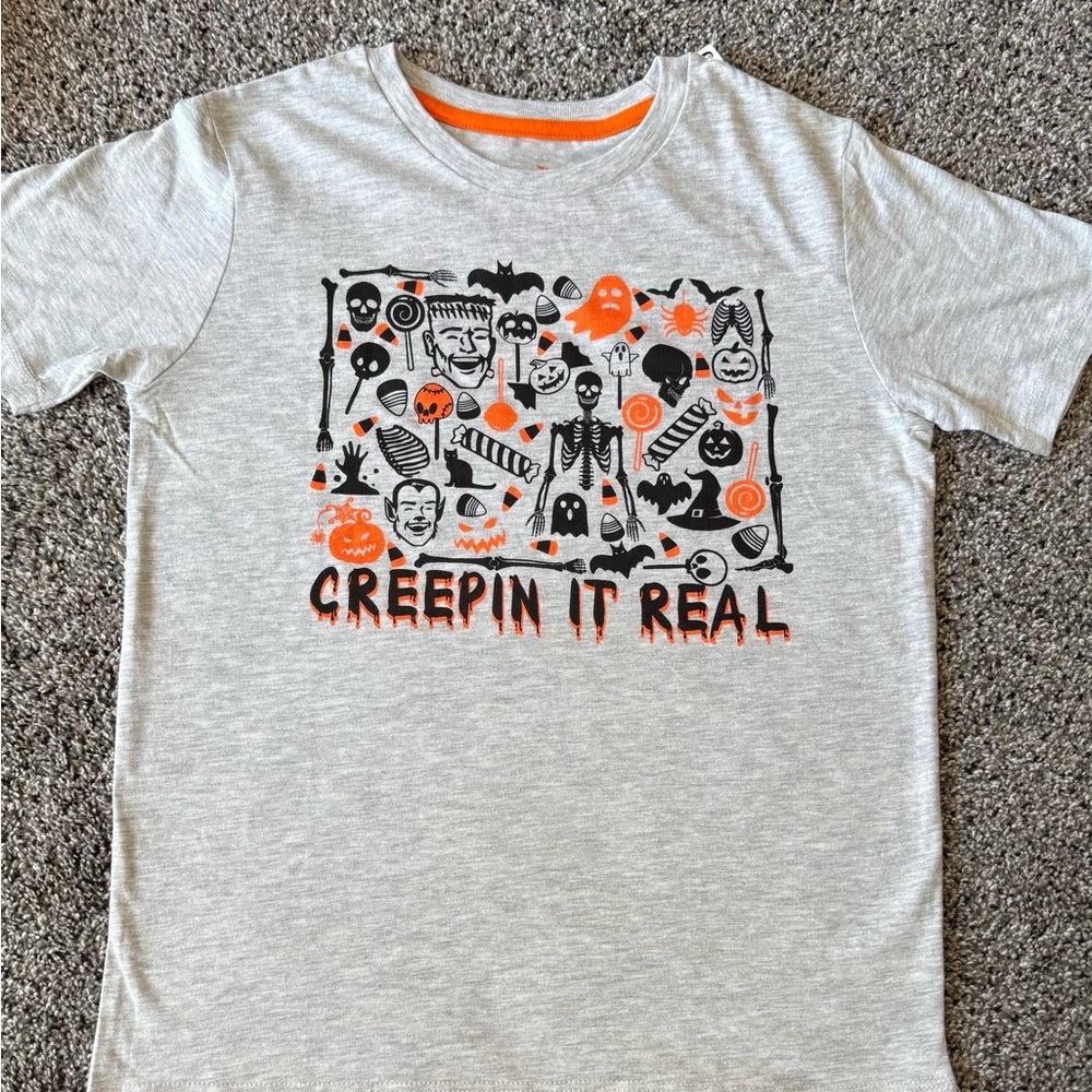 Gray Halloween Graphic T-Shirt
